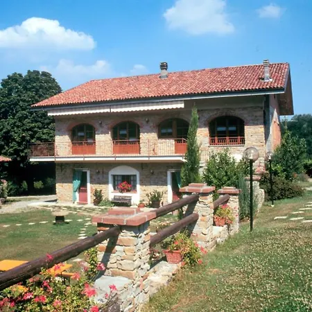 Alloggio per agriturismo Agriturismo La Rossa *